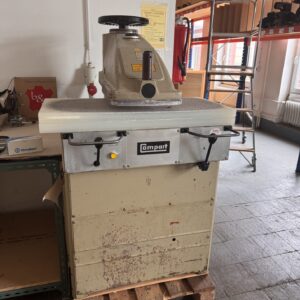 Hydraulische Schwenkarm-Stanzmaschine